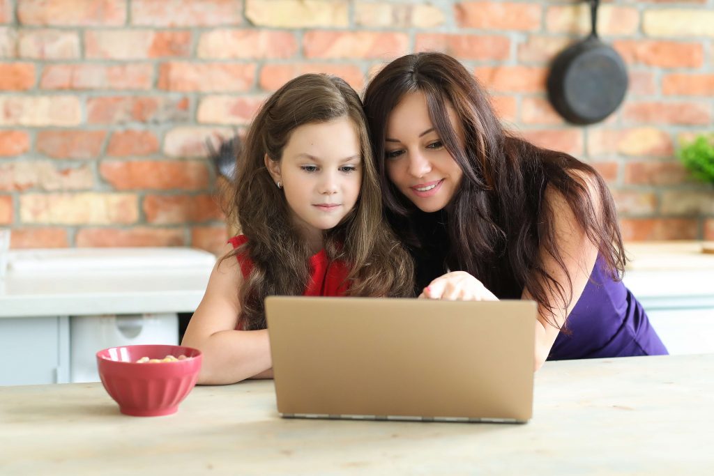 What is the most beneficial parenting style in the digital age?
