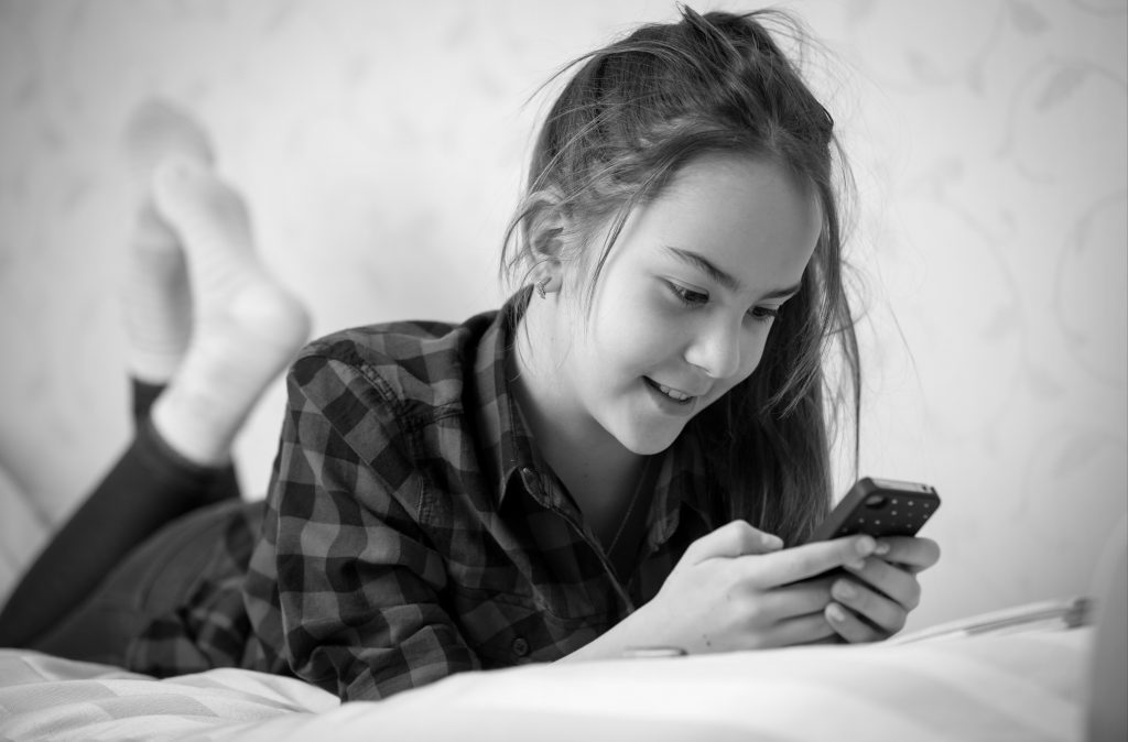 Social media and sexting - How do they relate?