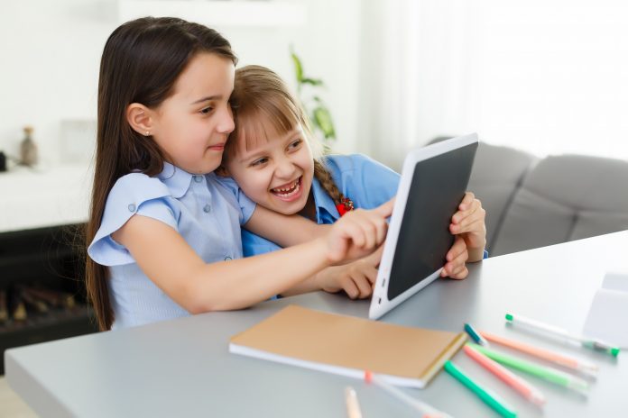 Experts' choices: 20 easy-to-digest tips to keep children safe online