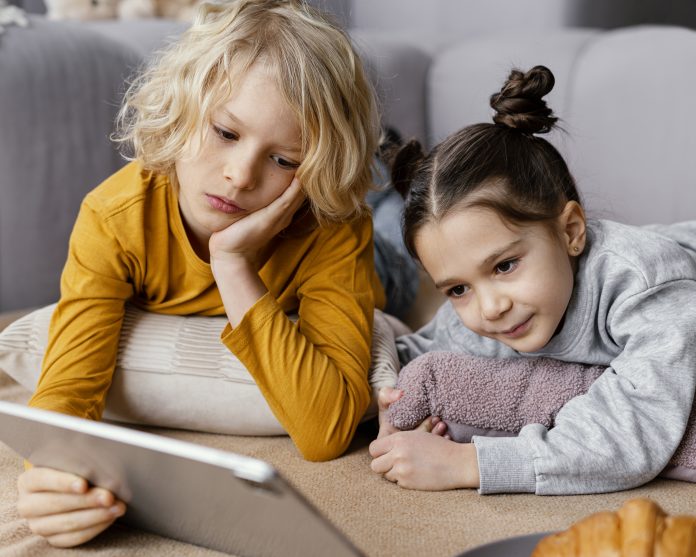 Using parental control to mangage time children spend technology devices